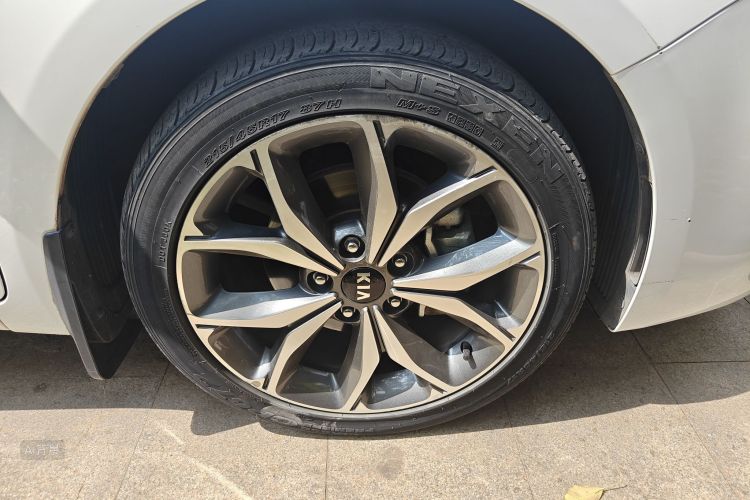 起亚 起亚K3 2016 汽车图片 #9