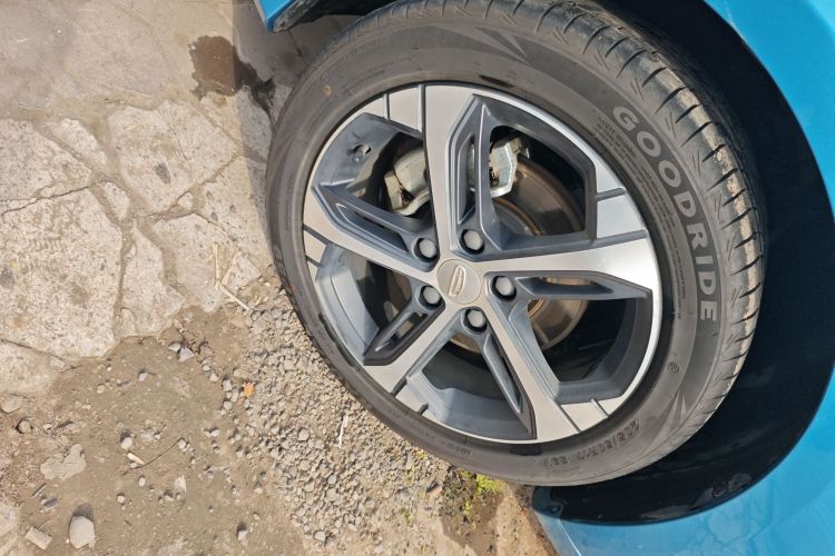 GEELY Emgrand L 2022 صورة سيارة #9