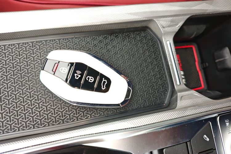 Jetour X70 PRO 2023 car image #9