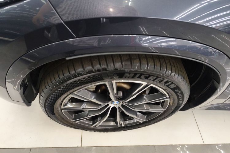 BMW X5 (Imported) 2021 image de voiture #9