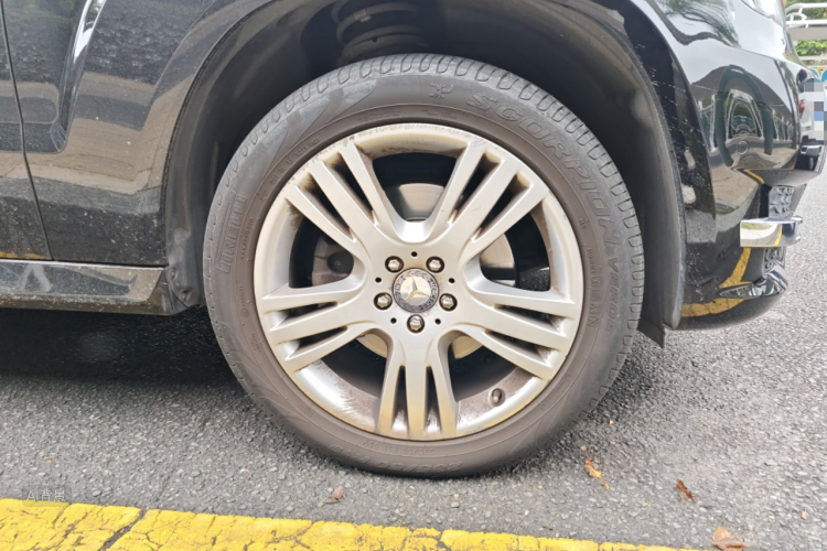 Mercedes-Benz GLK Class 2014 car image #9