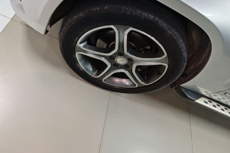 Mercedes-Benz GLK Class 2016 car image #9