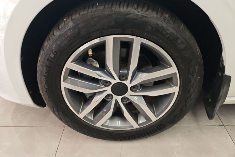 Volkswagen Golf 2017 #9 Volkswagen Golf 2017 car image #9