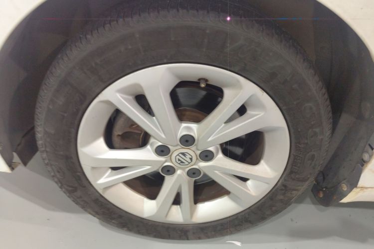 MG GT 2016 imagen de coche #9