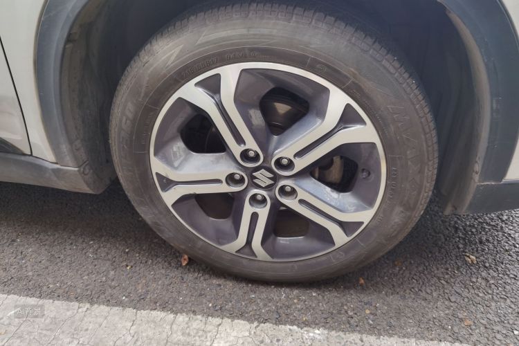 Suzuki Vitara 2017 image de voiture #9