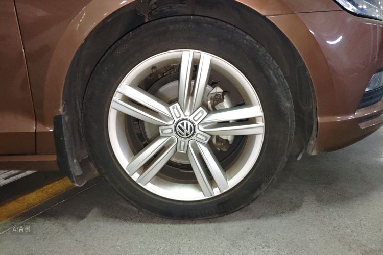 Volkswagen Lamando 2018 immagine di auto #9