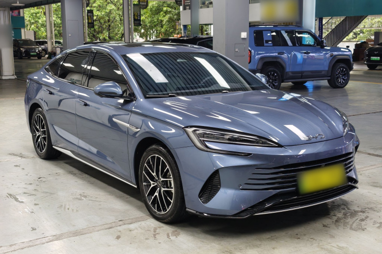 BYD Seal 07 DM-i 2024 صورة سيارة #9