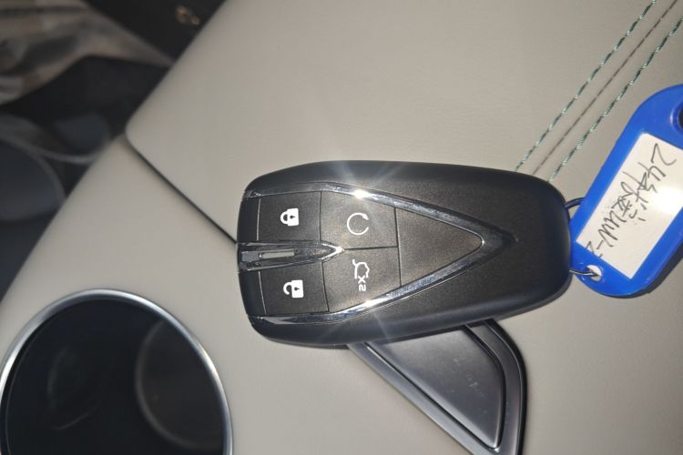 Changan UNI-Z 2024 car image #9