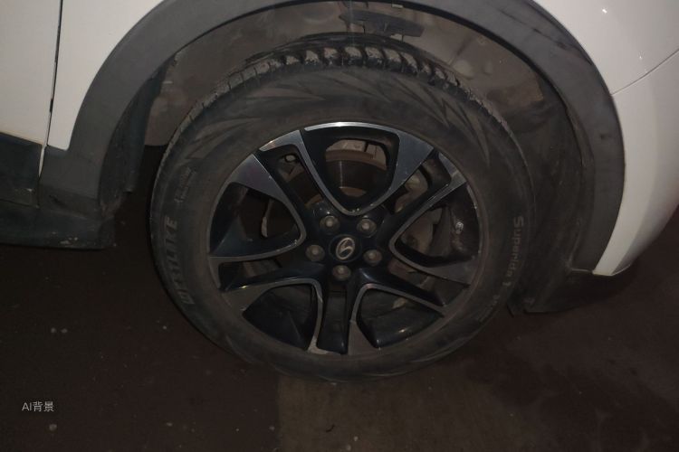 Soueast DX7 2017 car image #9