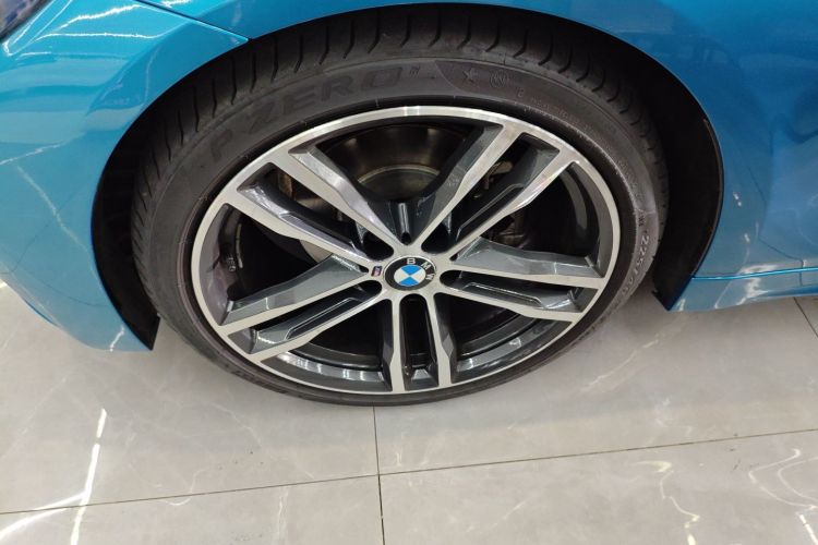 BMW 4 Series 2018 car image #9