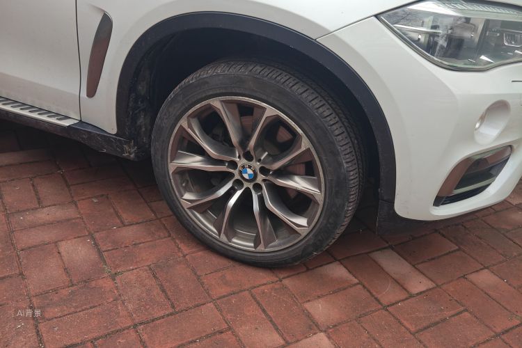 BMW X6 2017 изображение автомобиля #9