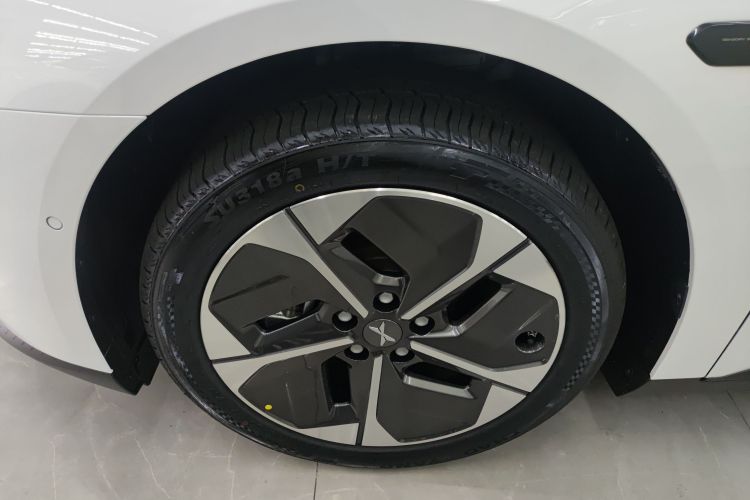 小鹏 小鹏MONA M03 2026 汽车图片 #9