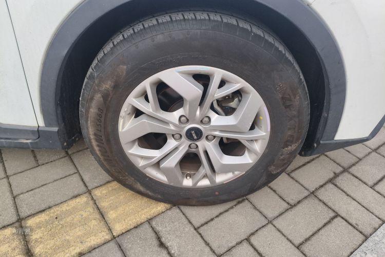 SWM G05 2019 image de voiture #9