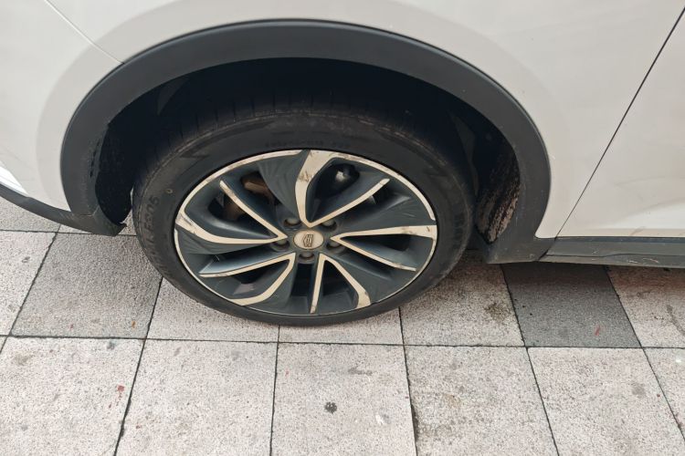 GEELY Emgrand GSe 2020 car image #9