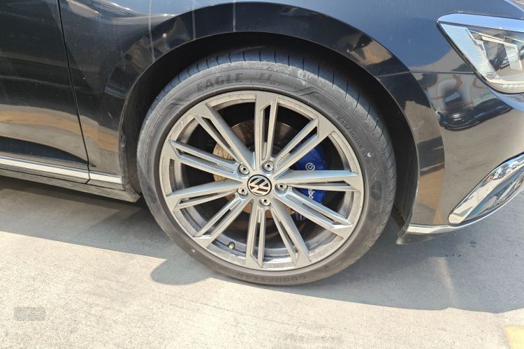 Volkswagen Magotan 2019 immagine di auto #9