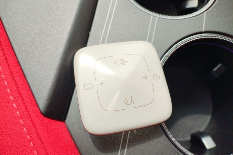 极氪 极氪001 FR 2023 汽车图片 #9