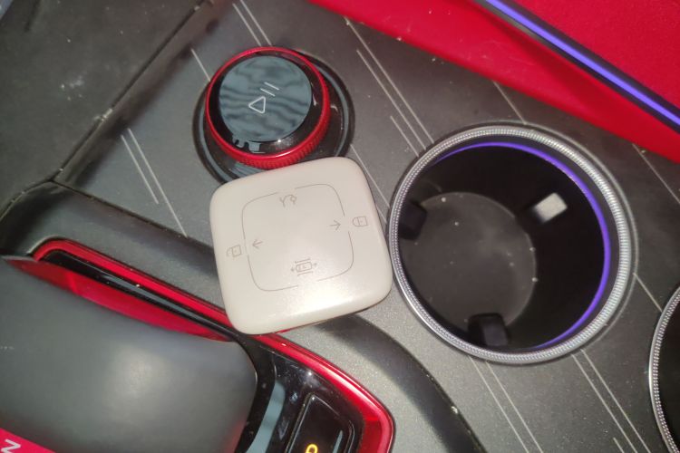 极氪 极氪001 FR 2023 汽车图片 #9