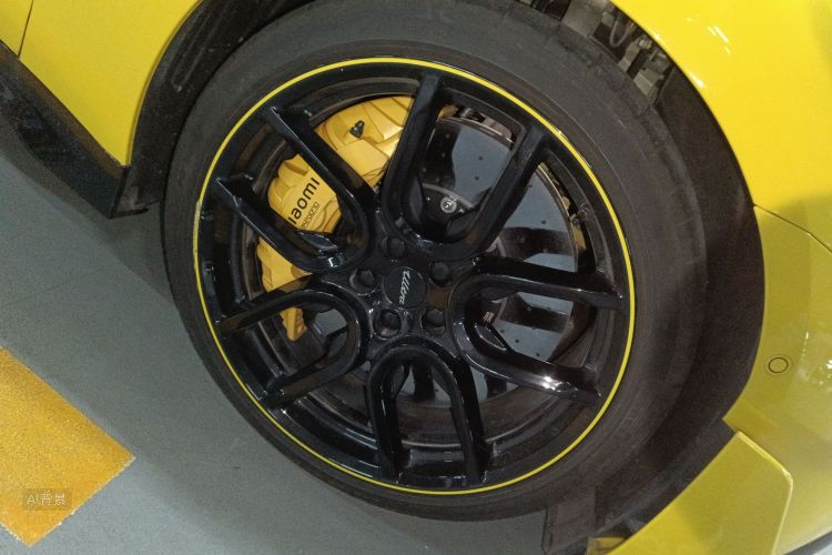 MI SU7 Ultra 2025 immagine di auto #9