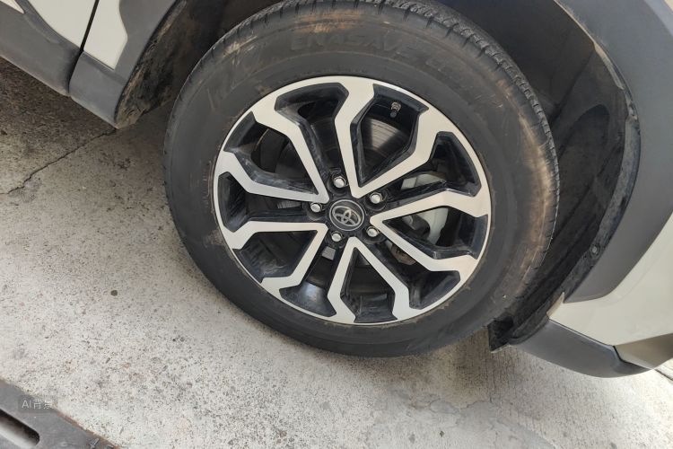 Toyota Frontlander 2023 car image #9