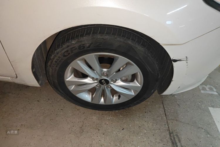 起亚 起亚K4 2015 汽车图片 #9