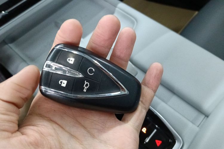 Changan UNI-Z 2024 car image #9