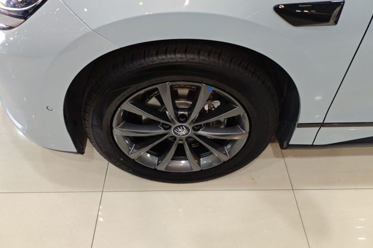 BYD Qin L 2025 car image #9