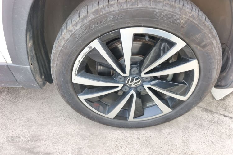Volkswagen Tharu 2020 car image #9