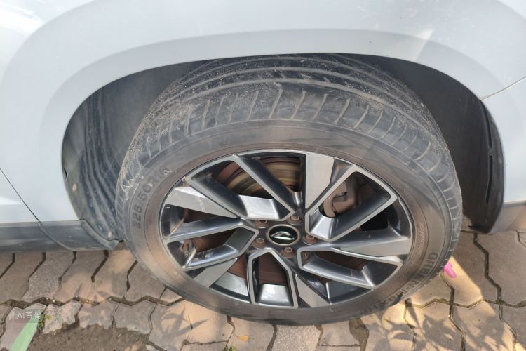 VS5 2020 car image #9