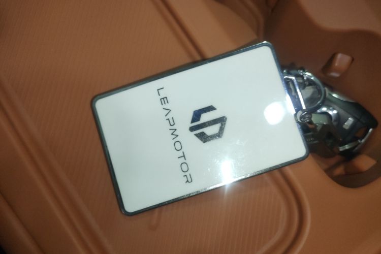 Leapmotor C16 2025 car image #9