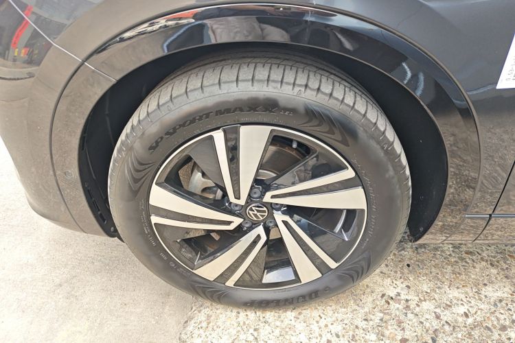 Volkswagen Tavendor 2024 car image #9