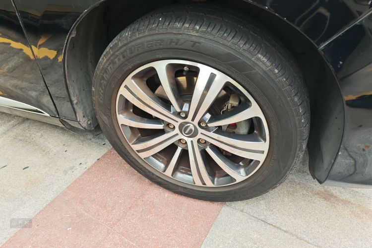 GAC Trumpchi M8 2019 car image #9