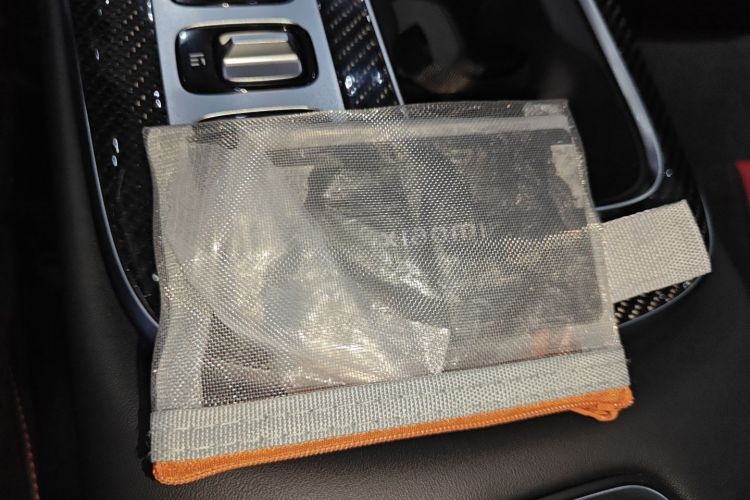 MI SU7 Ultra 2025 car image #9