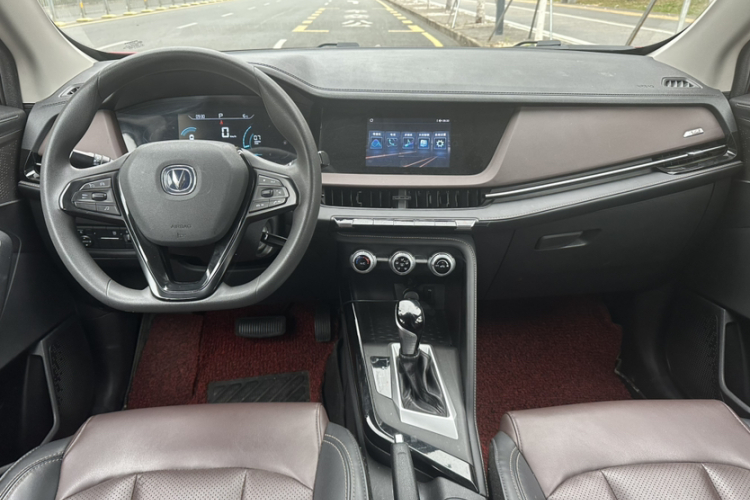 Changan CS15 2019 car image #9