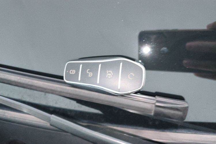 BYD Qin Plus 2023 imagem de carro #9