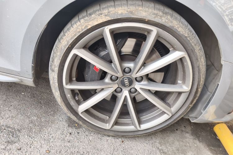 Audi S4 2019 imagem de carro #9