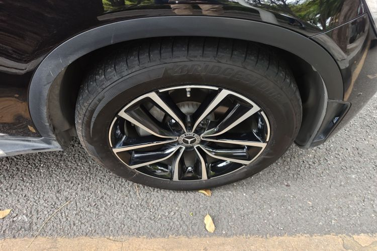 Mercedes-Benz 2020 car image #9