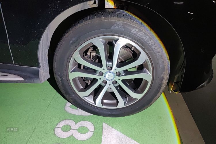 Mercedes-Benz GLE Class 2017 car image #9