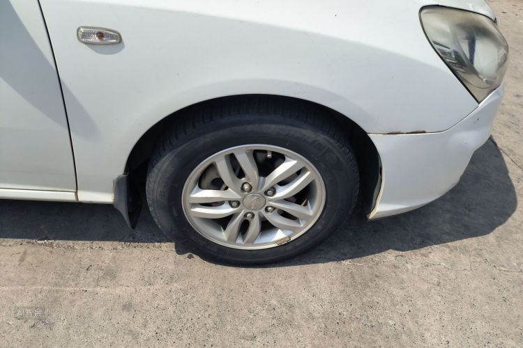 Hyundai Elantra HD 2014 immagine di auto #9