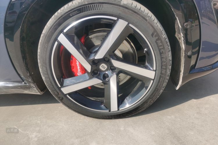 MI YU7 2025 car image #9