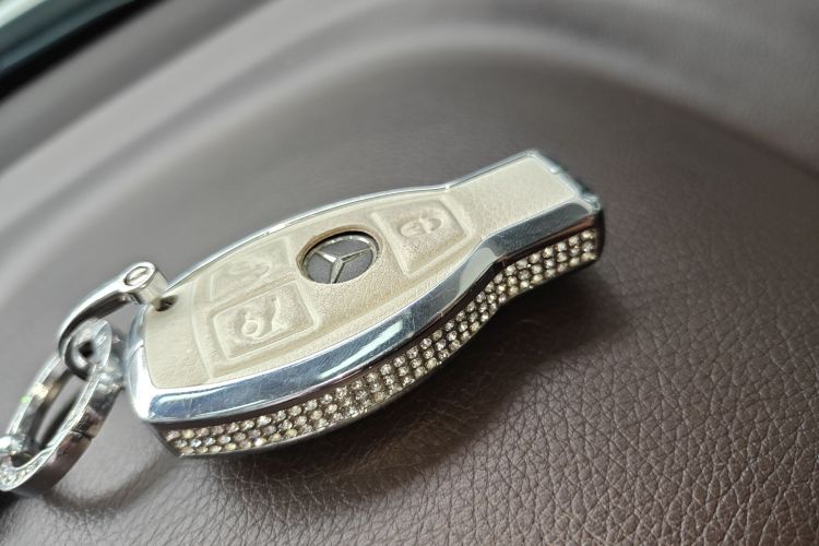 Mercedes-Benz GLE Class 2016 car image #9