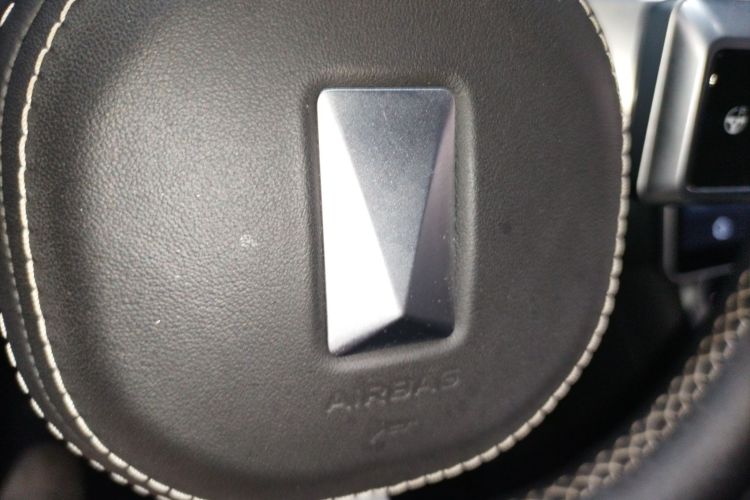 Avatr 11 2023 imagen de coche #9