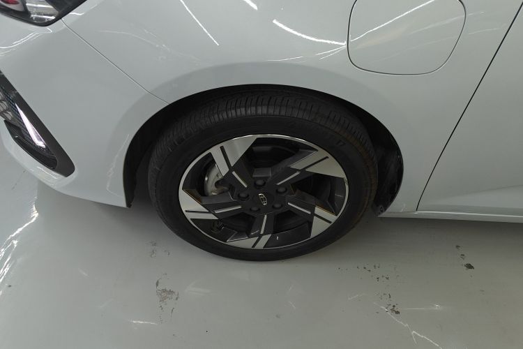 GEELY Emgrand L HiP 2023 imagem de carro #9