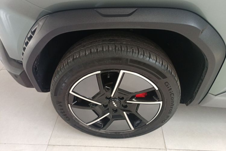 FangChengBao Tiger 3 2025 car image #9