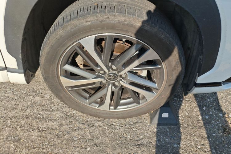 Toyota Frontlander 2023 car image #9