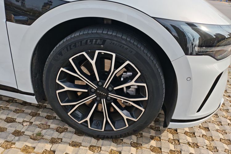 极氪 极氪007GT 2025 汽车图片 #9