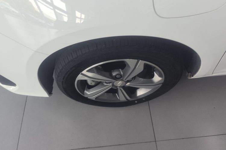 GEELY Emgrand L HiP 2024 imagem de carro #9