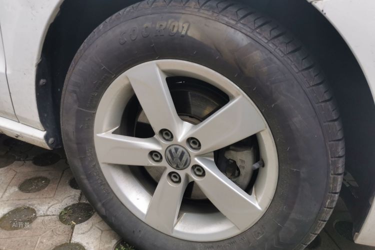 Volkswagen Polo 2018 car image #9
