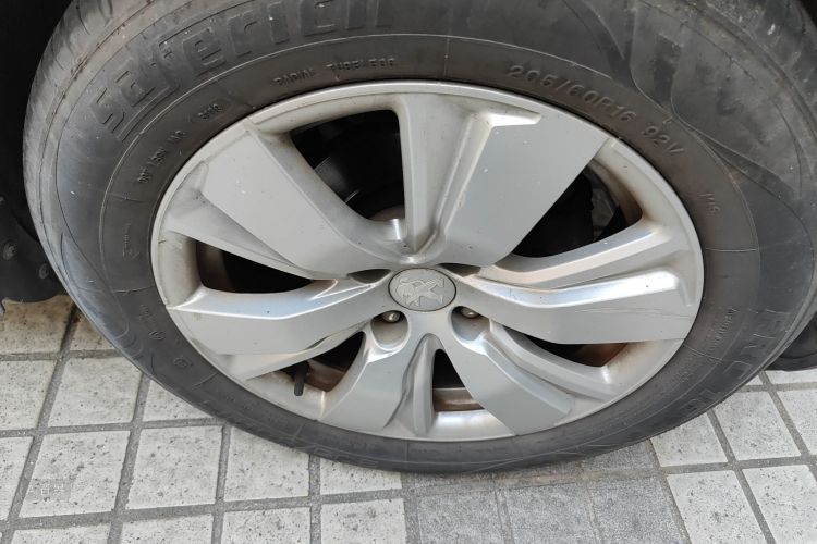 标致 标致2008 2014 汽车图片 #9