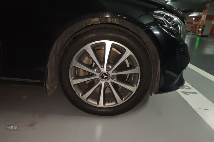 Mercedes-Benz C Class 2019 car image #9