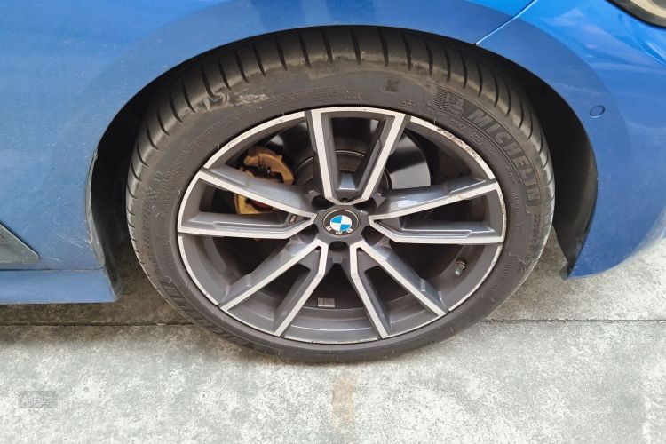 BMW 3 Series 2020 #9 BMW 3 Series 2020 car image #9